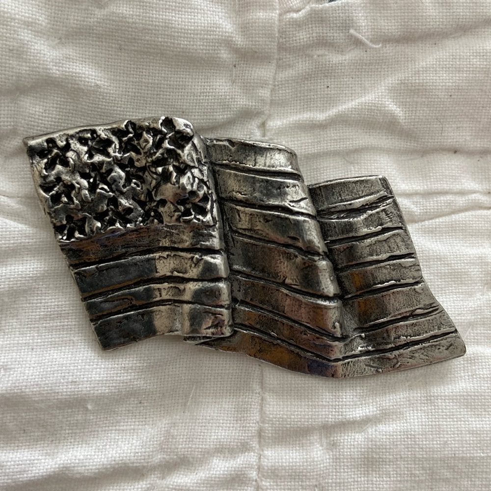 Vintage Sheridan Pewter American Flag Pin